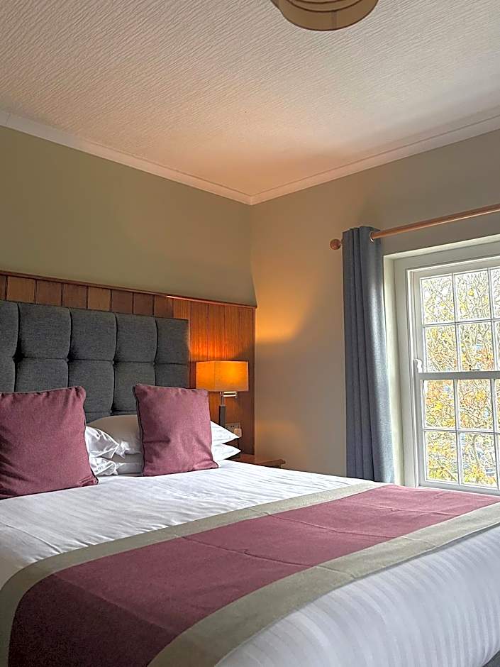 St. Davids Cross Hotel