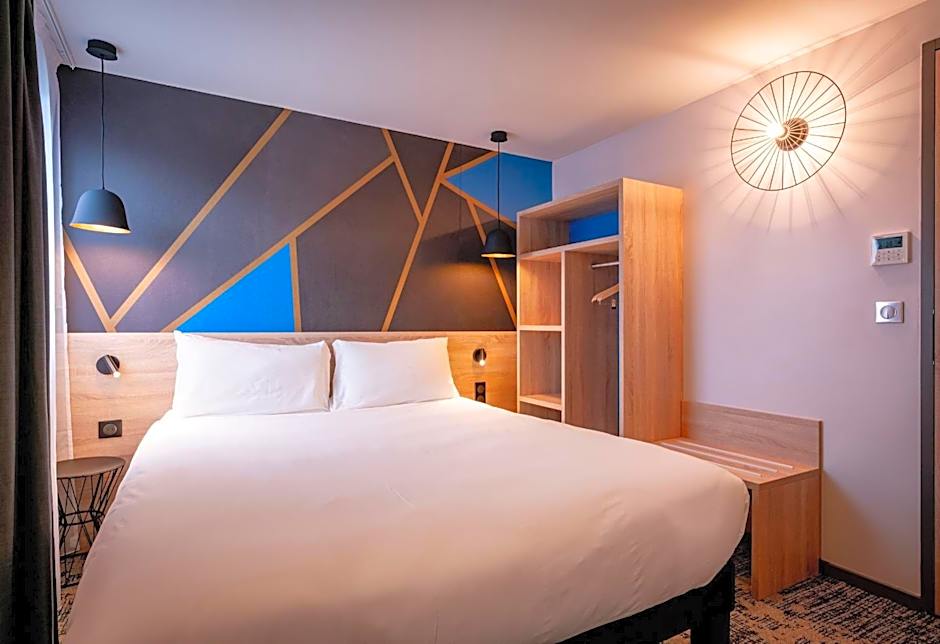 ibis Styles Valenciennes Petite Foret