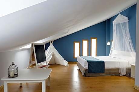 Superior Family Room