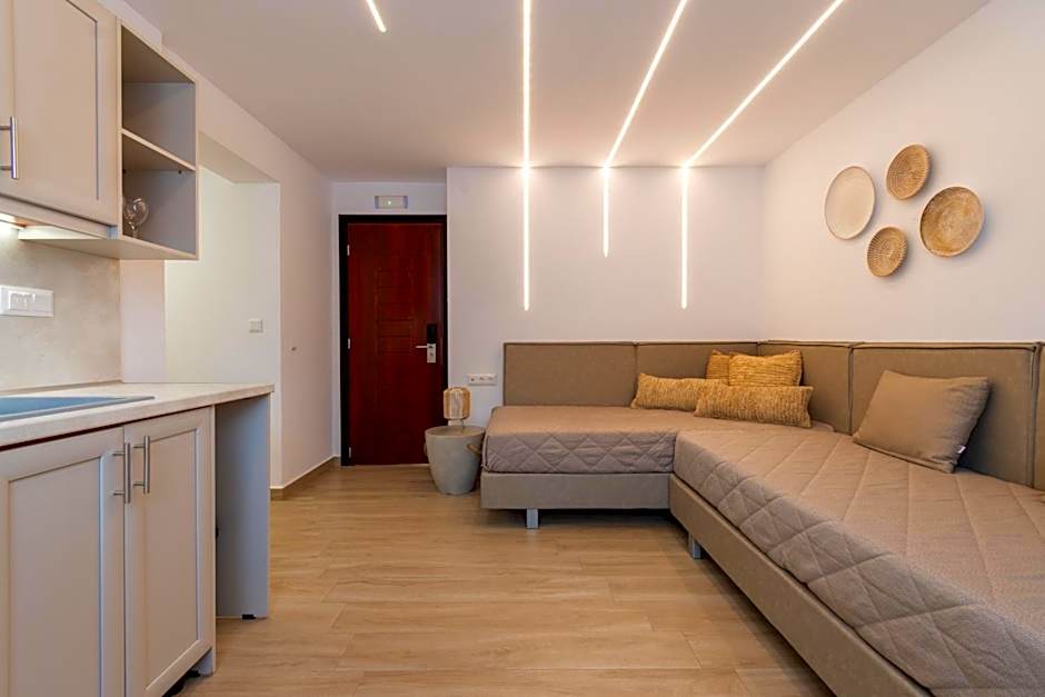 Hotel Agni On The Beach