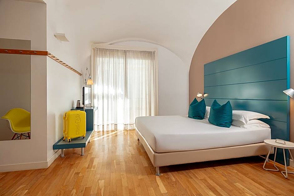 Hotel Piazza Bellini & Apartments