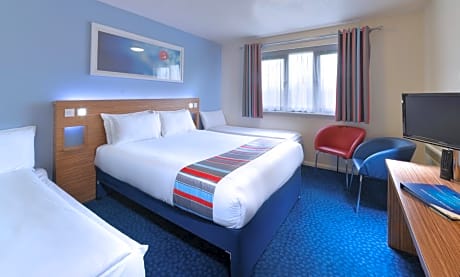 travel lodge airport dublin