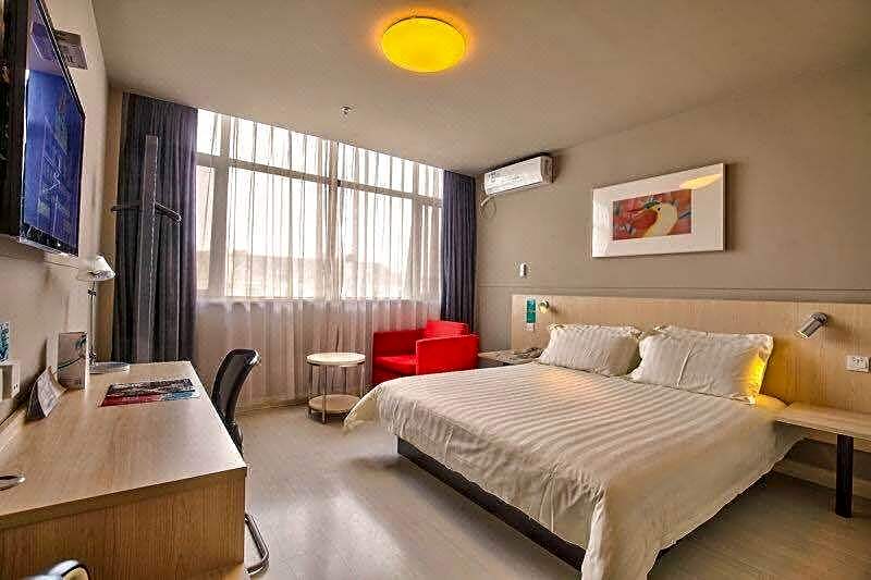 Jinjiang Inn Ningbo Airport Outlets Plaza