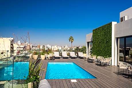 Dazzler by Wyndham Salta