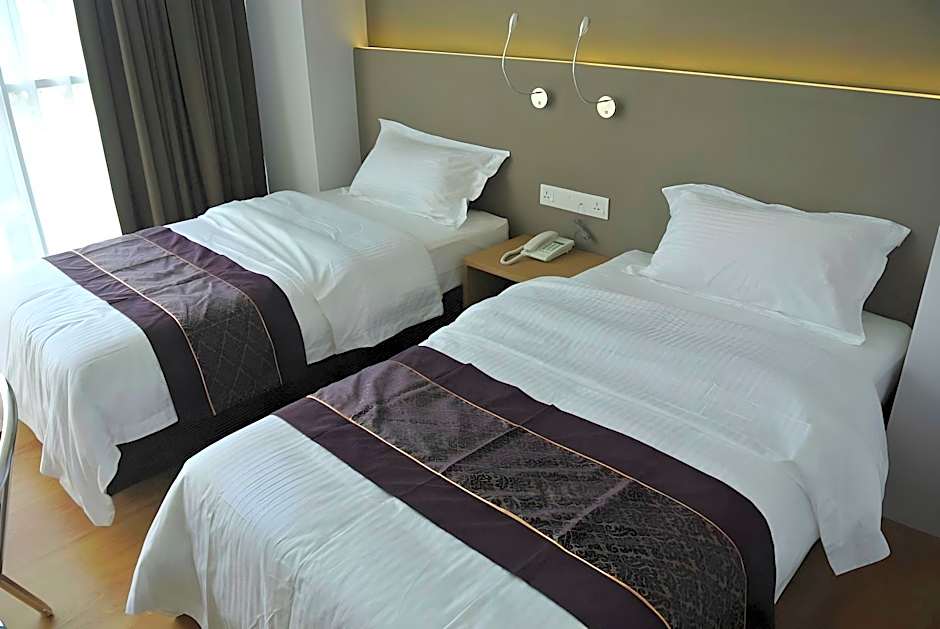 Super 8 Hotel @ Bayan Baru