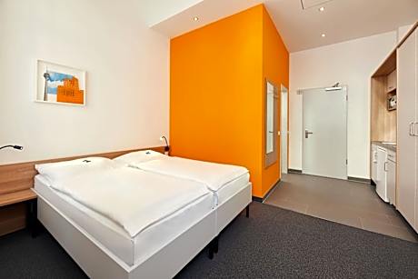 Double Room with Kitchenette