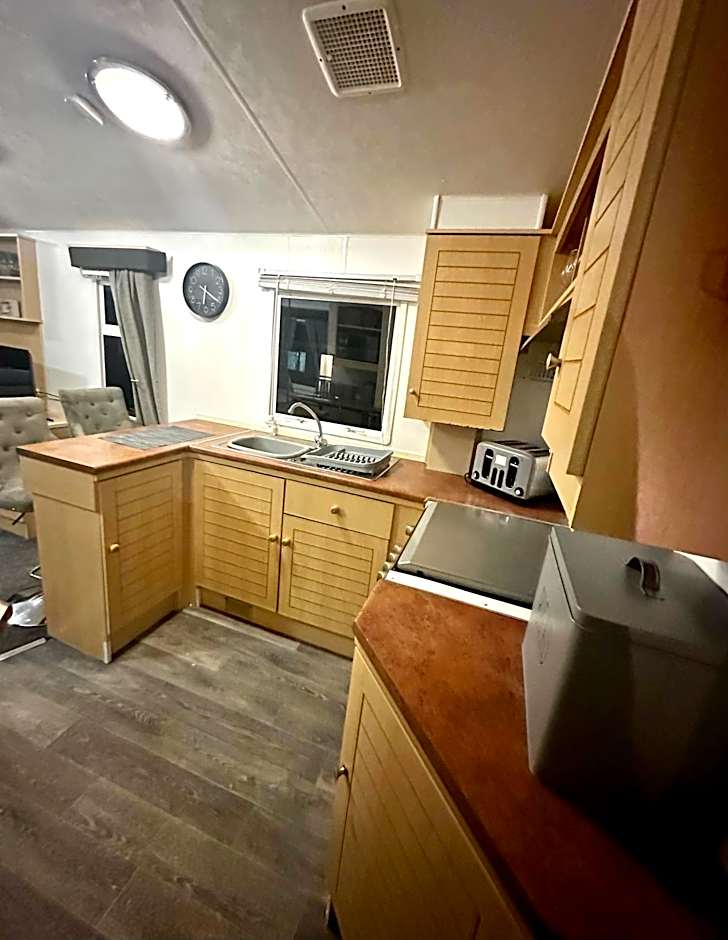 Goldflinch - 3 bedroom (8 birth) caravan Sand Le Mere