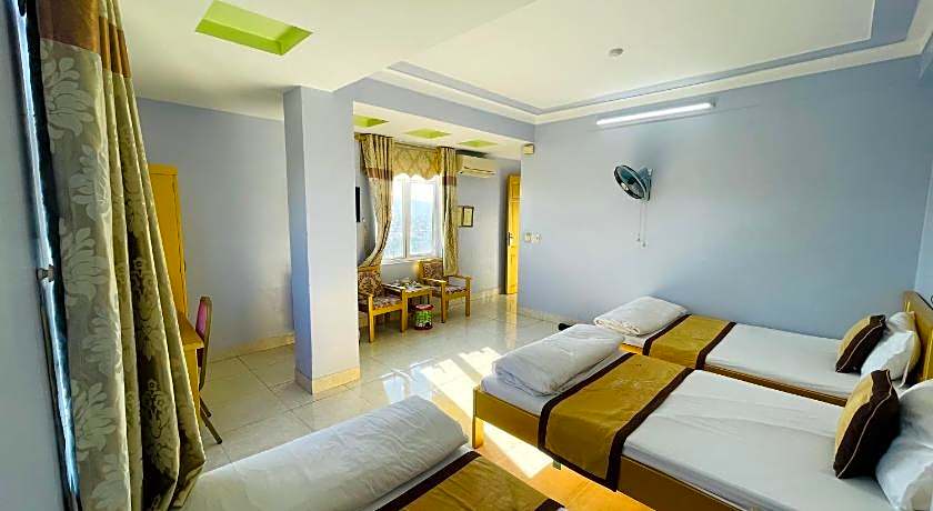 KHÁCH SẠN NGỌC LY 8