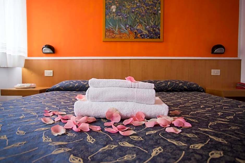 Hotel Benacus