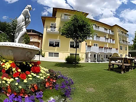Hotel Daniela