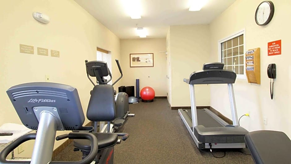 Candlewood Suites Bowling Green