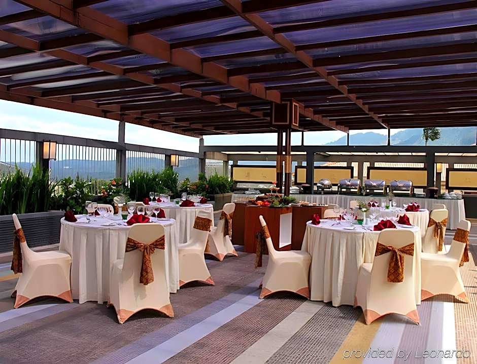 The Jayakarta Cisarua inn and villas