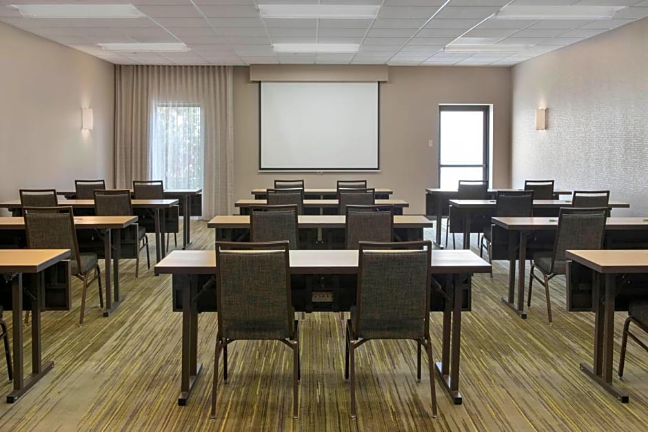 Courtyard by Marriott Boston Norwood/Canton