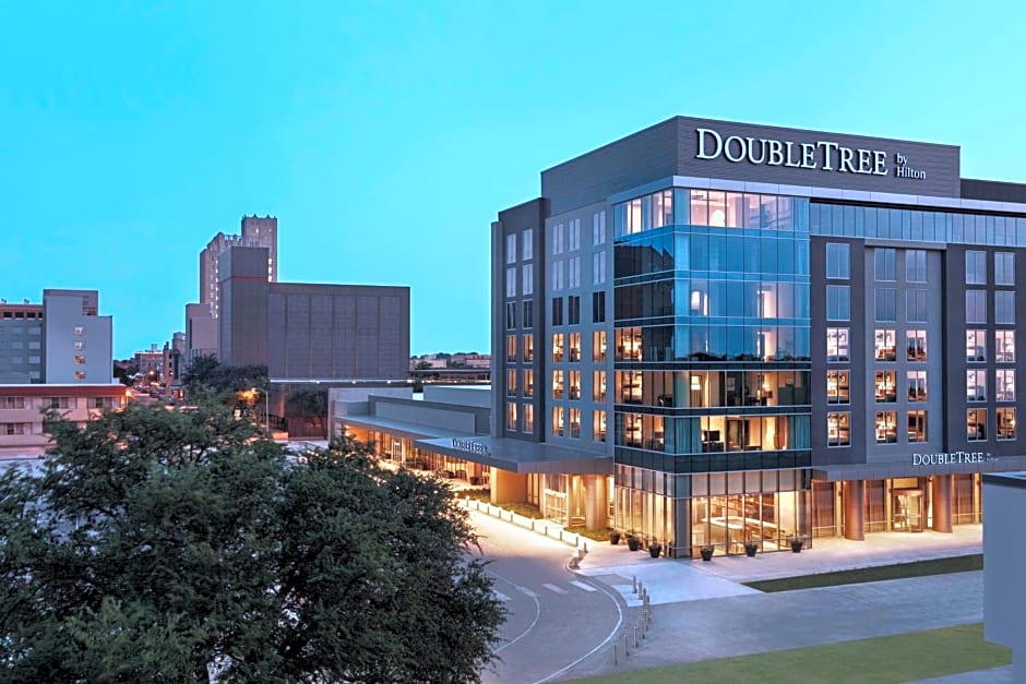DoubleTree By Hilton Abilene Downtown Convention Center