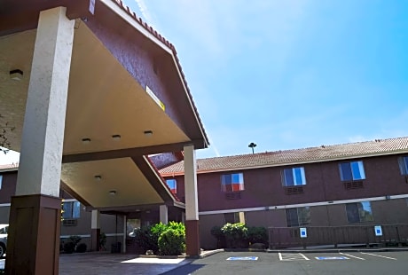 Red Lion Inn & Suites Federal Way
