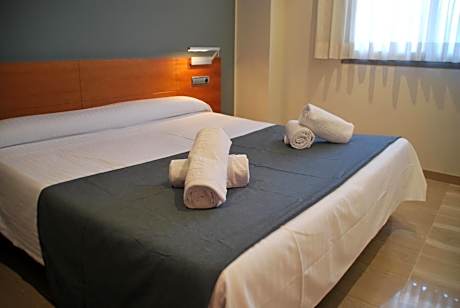 One-Bedroom Apartment (2 Adults)