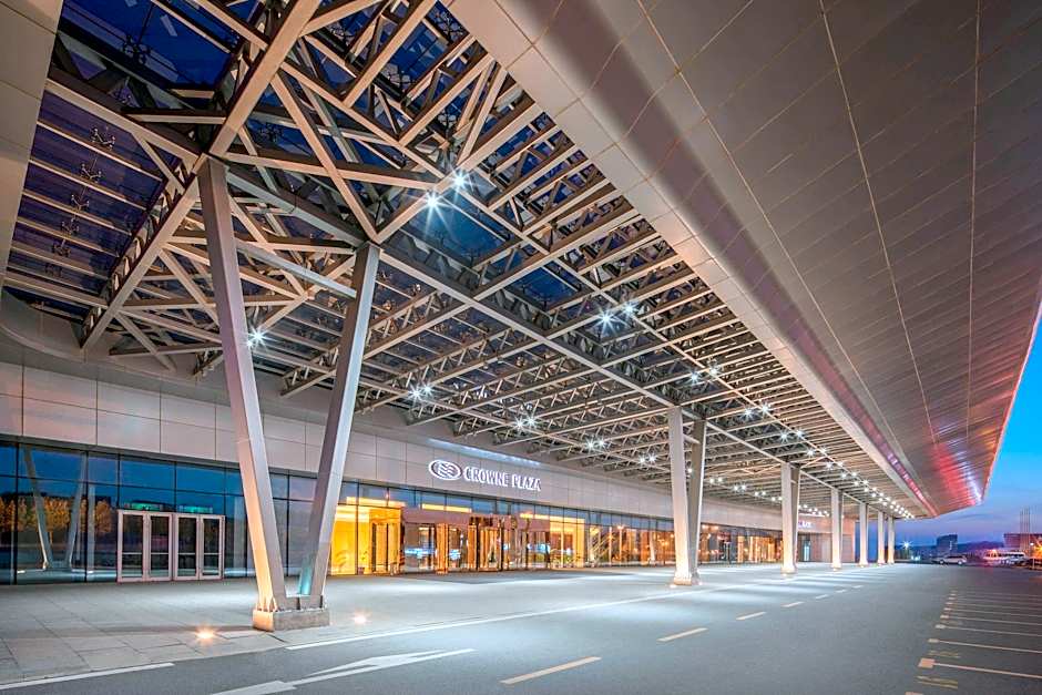 Crowne Plaza Dalian Sports Center by IHG