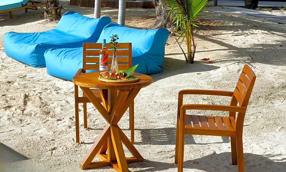Castello Beach Hotel