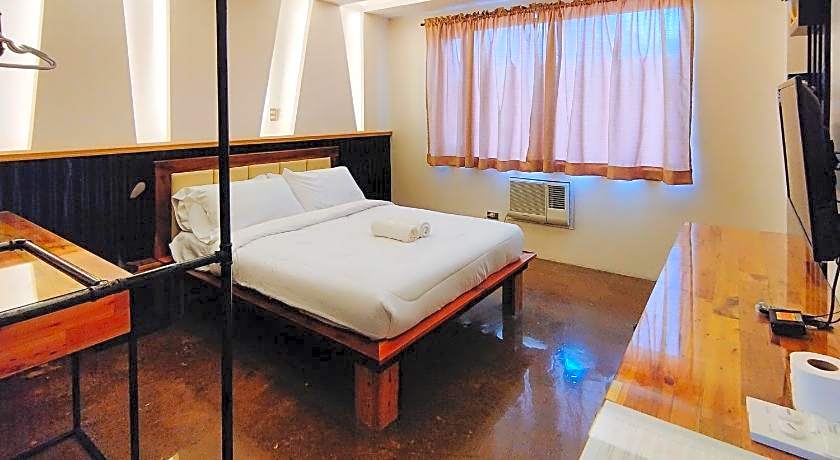 Estancia Roadside Inn by RedDoorz