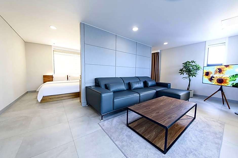 Anyang CNC Hotel
