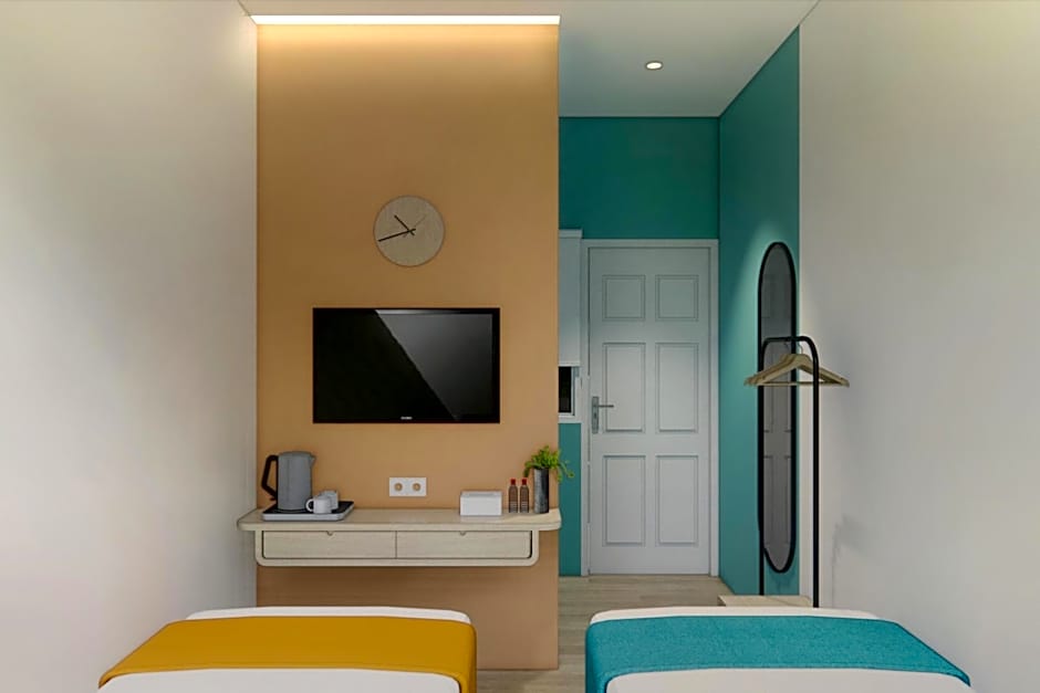 Sans WM Hotel Blitar