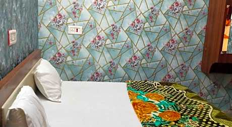 OYO 820760 Hotel Balaji Palace