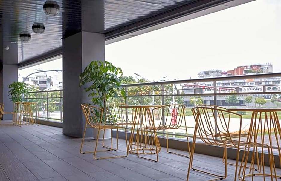 Orange Hotel - Wenhua Chiayi