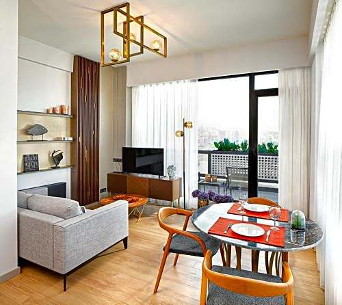 G Tower Furnished Apartment Rentals