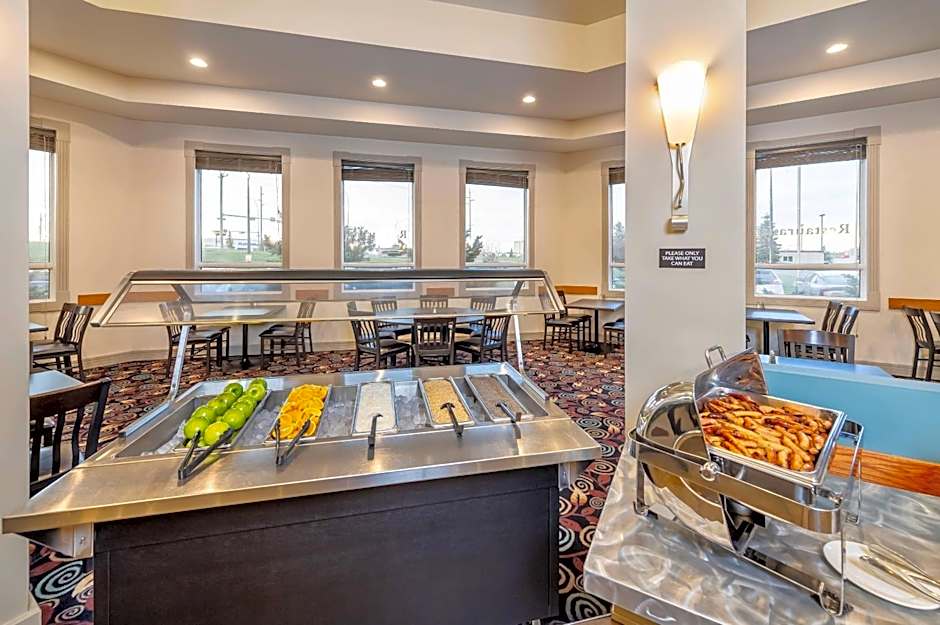Grand Hotel & Conference Centre Calgary Airport, an Ascend Collection Hotel