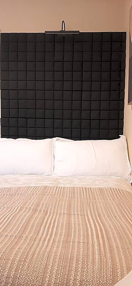 The Franklyn Hotel B&B