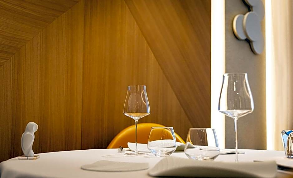 Chapeau Rouge par William Frachot - Hôtel Espace Bien-être & Restaurant étoilé