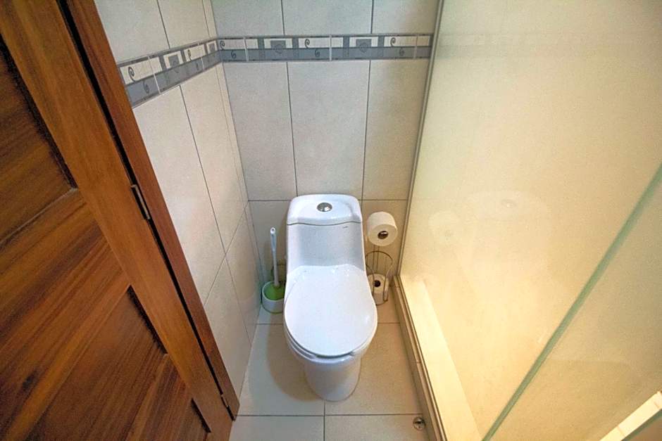 Suites at Aria Pacific Ocean Studio