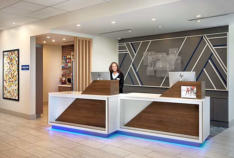 Holiday Inn Express & Suites Gulf Breeze - Pensacola Area By IHG