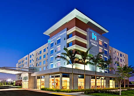 Hyatt House Fort Lauderdale Airport - South & Cruise Port