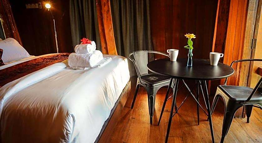 Malihom Private Estate Hotel