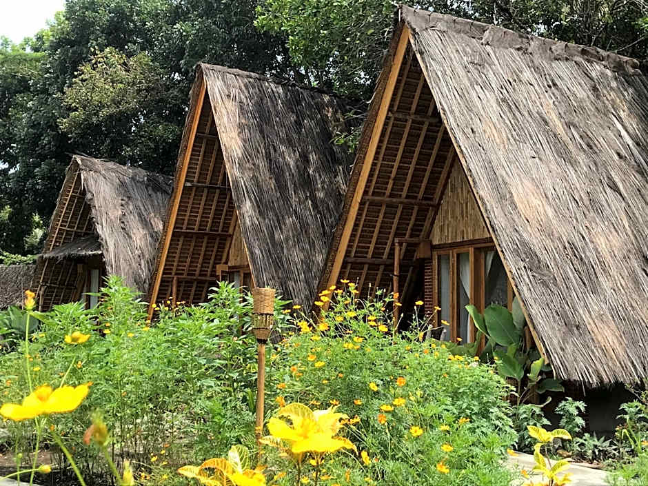 Lagoona Beach Bungalows - Eco Stay