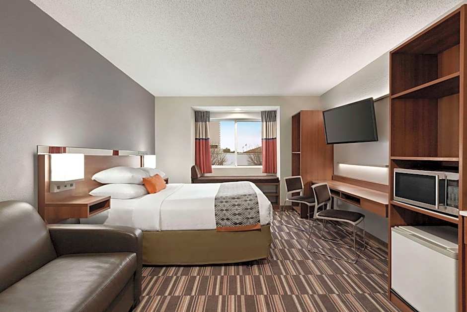 Microtel Inn & Suites By Wyndham Tifton