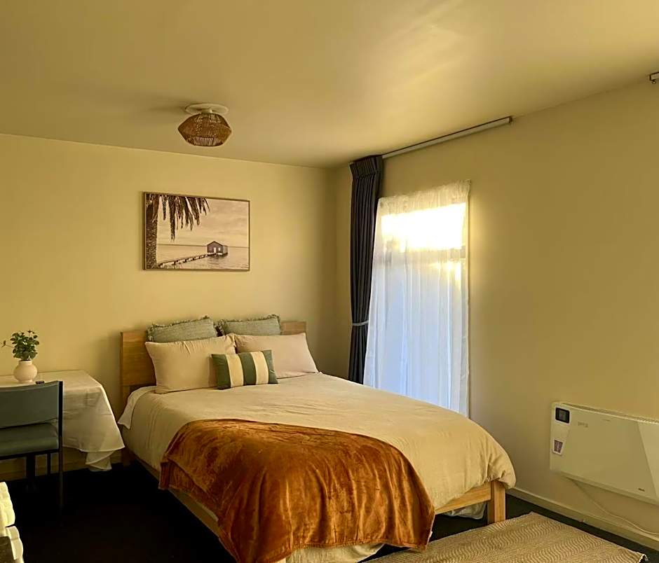 AAA Northlands Motel