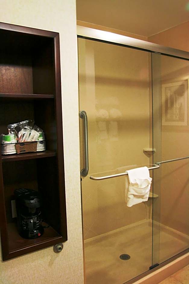 Hampton Inn By Hilton & Suites West Point