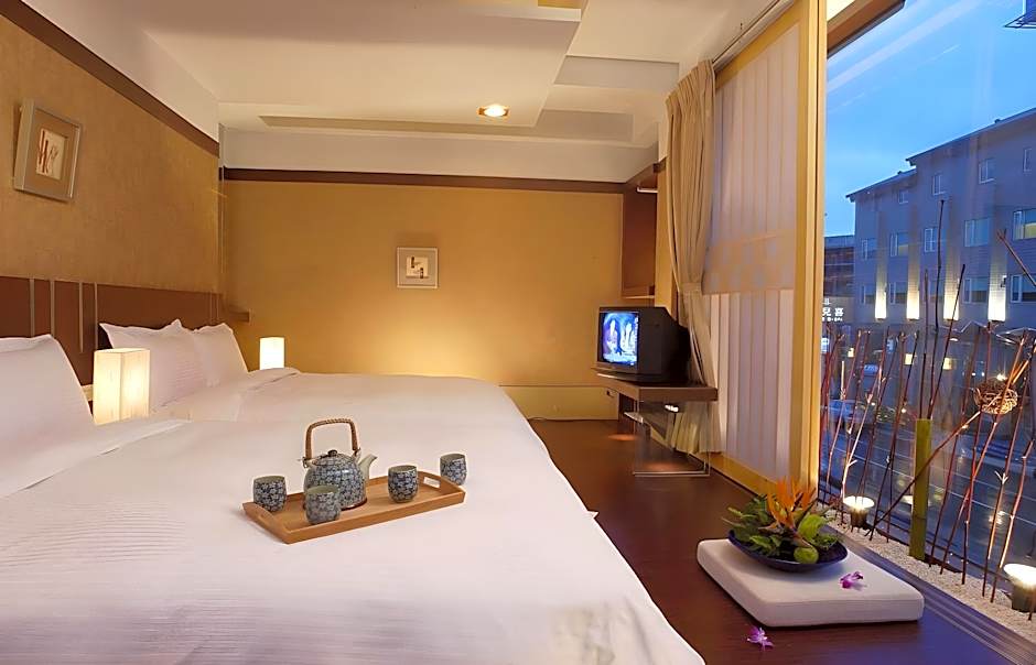 Gamalan FL Spring Hotel