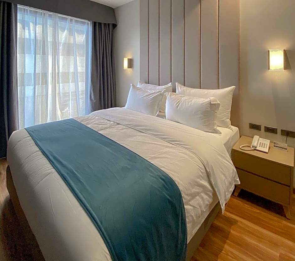 Bravo Tanauan Hotel.