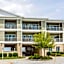 Island Inn & Suites, Ascend Hotel Collection