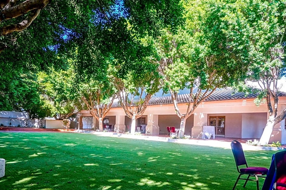 Windemere Hotel & Conference Center