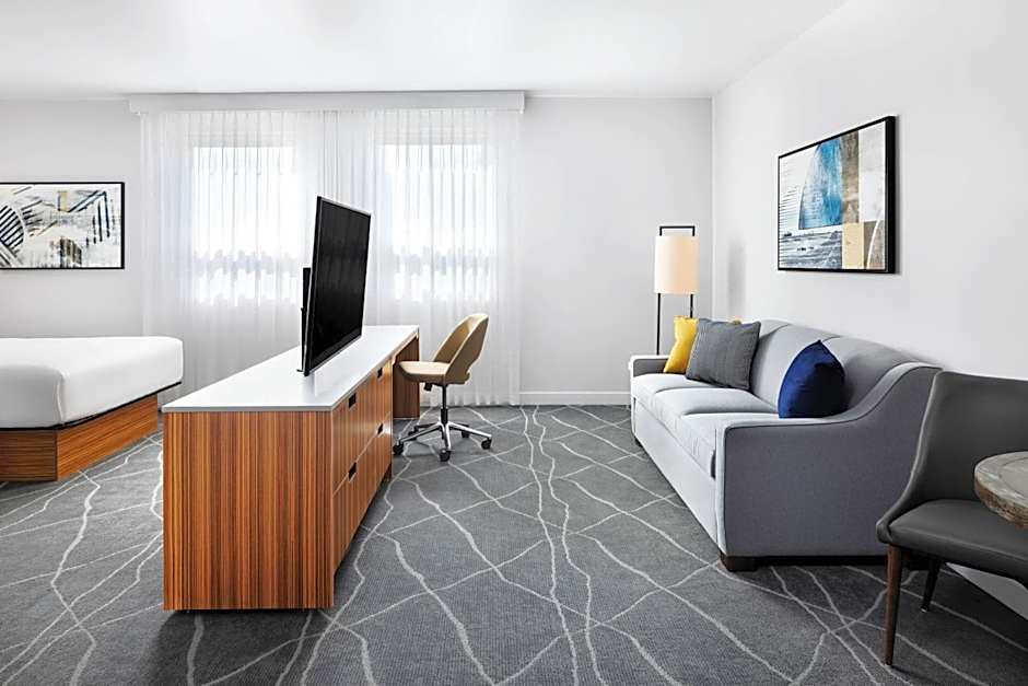 Delta Hotels by Marriott Grande Prairie Airport