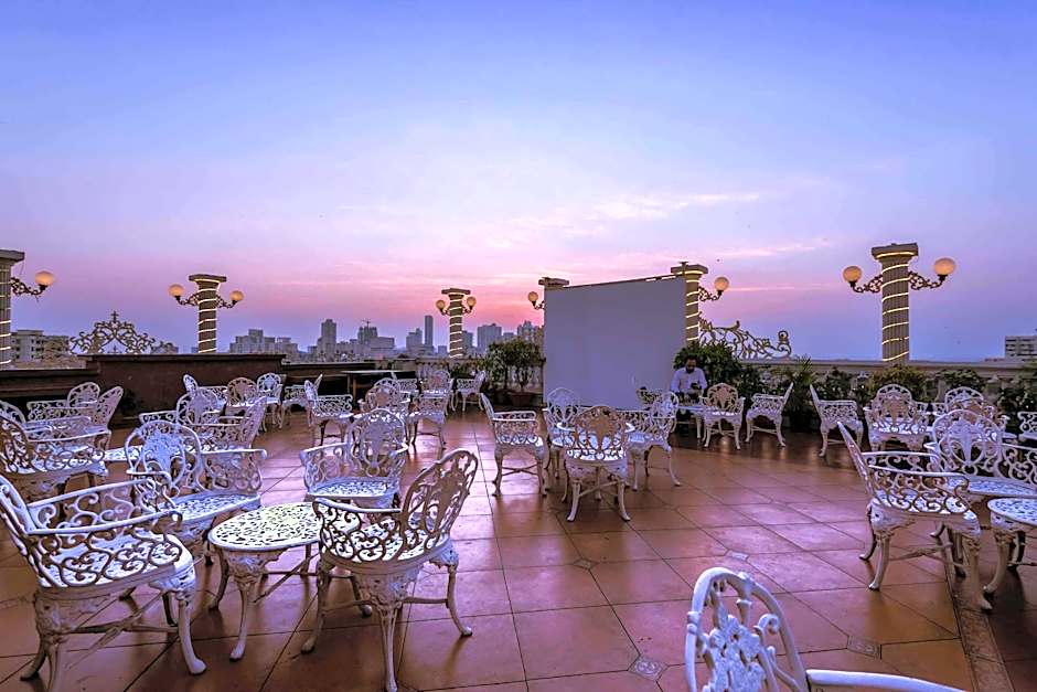 Godwin Hotel
