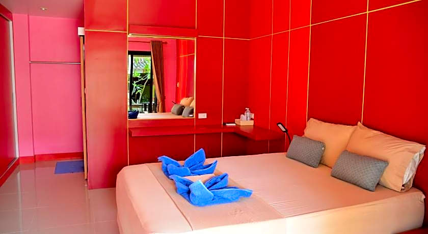 Lanta Bee Garden Bungalows