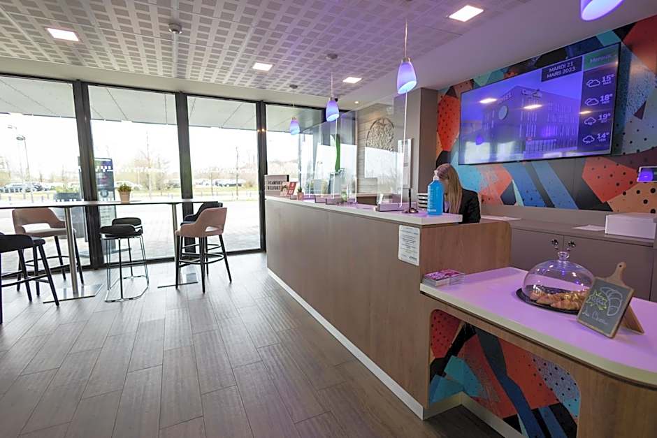 CAMPANILE BELFORT MONTBELIARD Gare La Jonxion