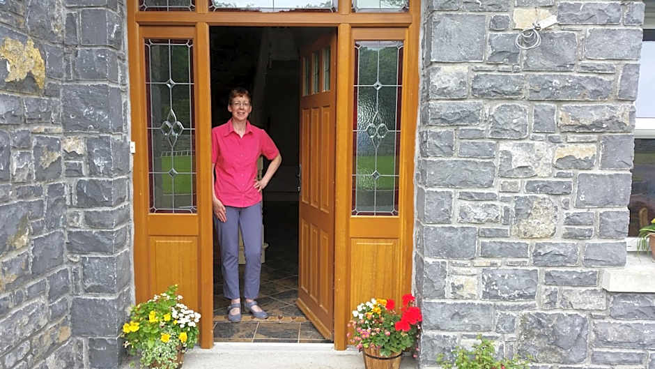 Whitethorn Lodge, Bed & Breakfast, Lackafinna