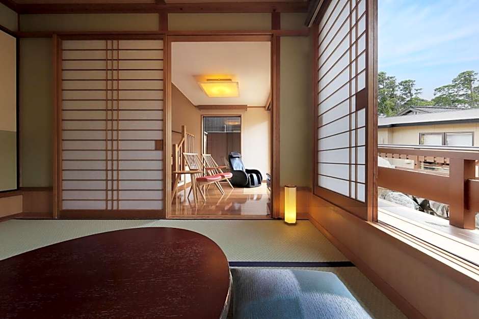 Ryokusuitei