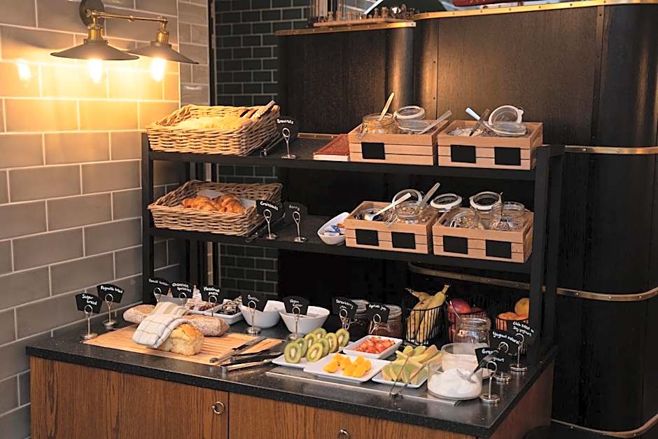 The Hendrick's Hotel